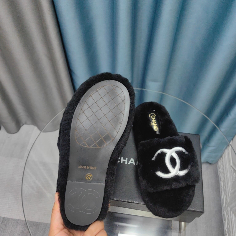 Chanel Slippers